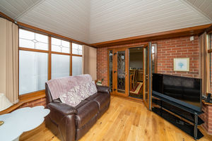 REAR CONSERVATORY- click for photo gallery